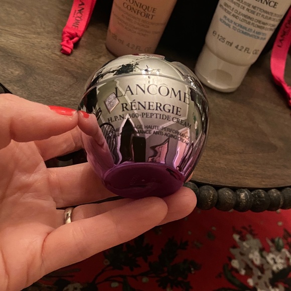 Lancôme Skincare Set with Drawstring Bag - Picture 2 of 4